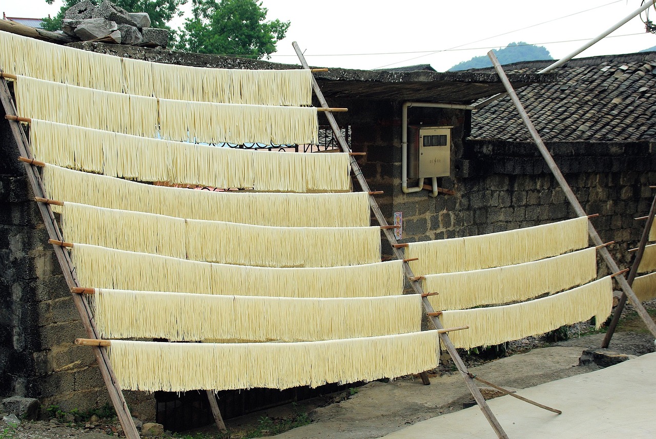 农村自建房屋顶隔热层怎么做（农村自建房屋顶隔热层的最佳做法）
